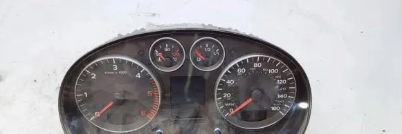 Audi A3 S3 8P Speedometer (instrument cluster) 8P0920981K