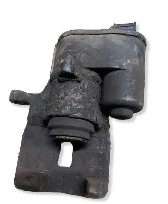 Volvo V70 Rear brake caliper 32332594