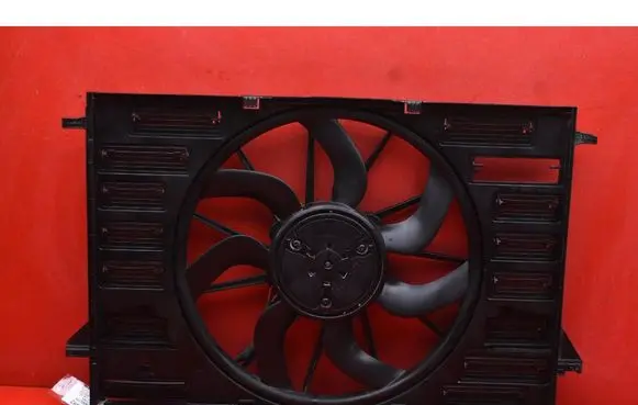 Audi e-tron Electric radiator cooling fan 8W0121207B