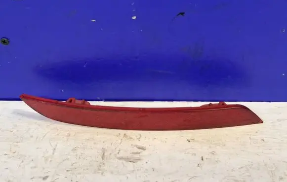 Rear tail light reflector