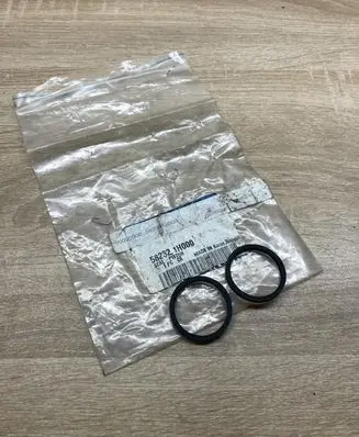 Hyundai ix35 Other brake parts 582321H000 PISTONSEAL 2PCS