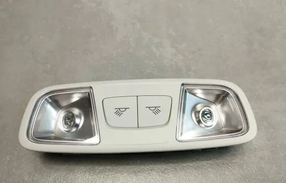 Audi Q3 F3 Other interior light 8V0947111A