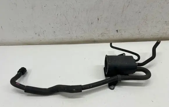 Mazda 3 Active carbon filter fuel vapour canister P5E1