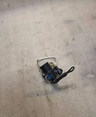 Audi A8 S8 D2 4D Accelerator pedal position sensor 028907475AA