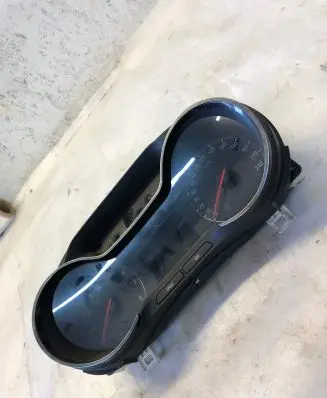 Opel Grandland X Speedometer (instrument cluster) 9822640380