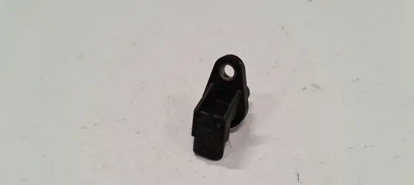 Mercedes-Benz C W205 Camshaft speed sensor A6519050100