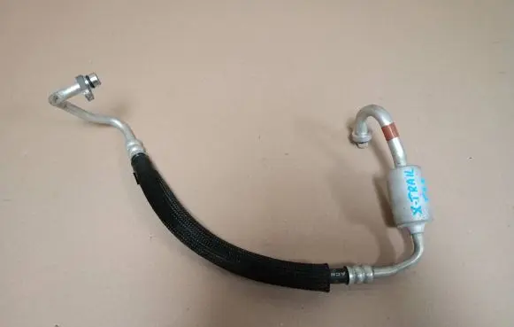 Nissan X-Trail T33 Air conditioning (A/C) pipe/hose