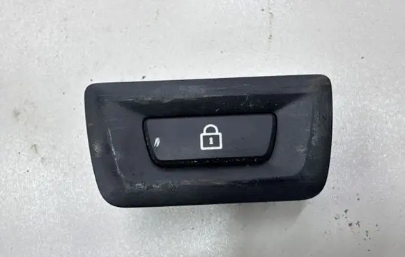 BMW 5 GT F07 Central locking switch button 916264404 9162644