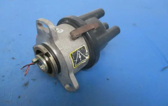Fiat Tipo Spark distributor DT402E