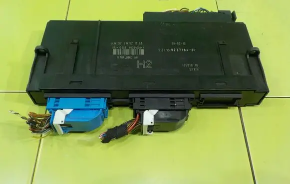 BMW X1 E84 Central body control module 9026163547 18AB23
