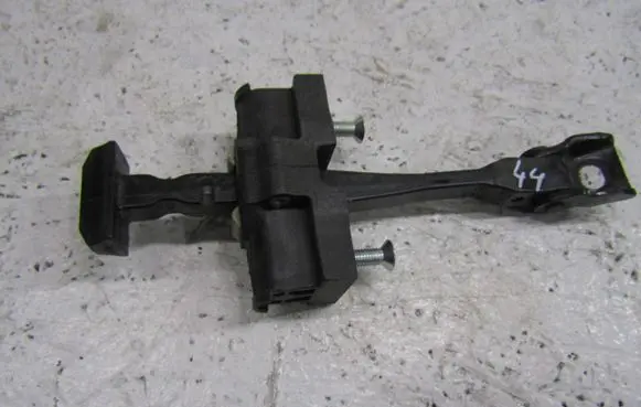 BMW X1 F48 F49 Rear door check strap stopper 7461560
