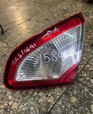 Nissan Qashqai Tailgate rear/tail lights