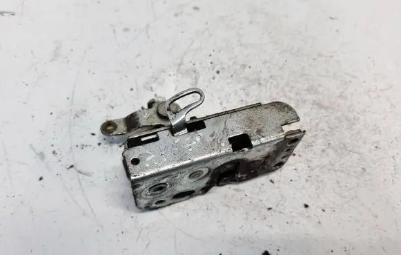 Iveco Daily 40.8 Rear door lock
