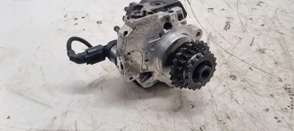 BMW 5 E60 E61 Fuel injection high pressure pump 0445010073 7788678 7787279