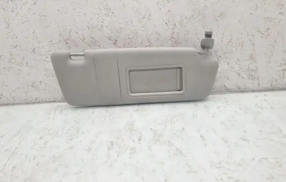 Audi A4 S4 B7 8E 8H Sun visor 8F0857552H