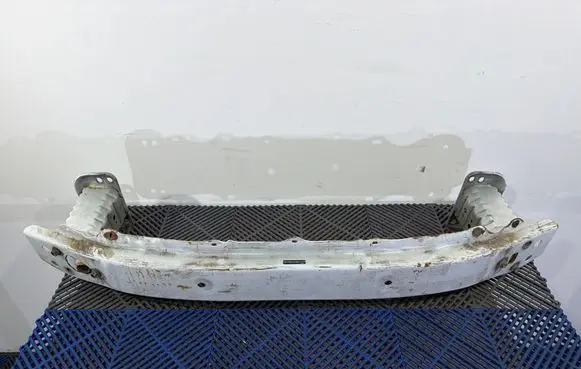 Toyota Yaris Front bumper cross member 