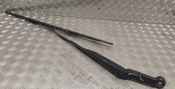 Toyota Prius+ (ZVW40) Windshield/front glass wiper blade 