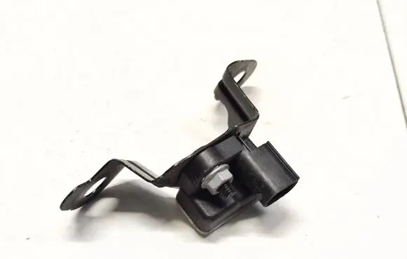 Mercedes-Benz GLS X166 Airbag deployment crash/impact sensor A0009057600 10171103113