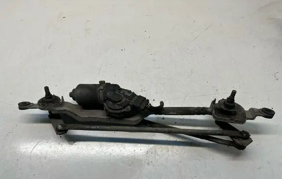 Opel Insignia A Front wiper linkage and motor 13227392