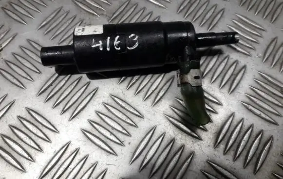 Audi A4 S4 B5 8D Headlight washer pump 3B7955861 00101612V