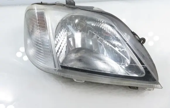 Dacia Logan I Headlight/headlamp 8200211006