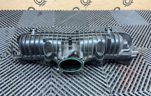Volvo XC90 Intake manifold 31431777