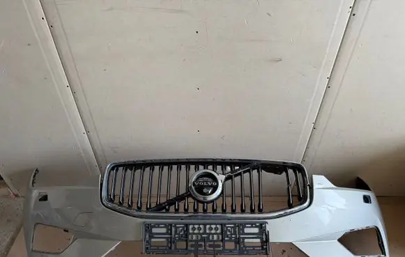 Volvo XC60 Front bumper
