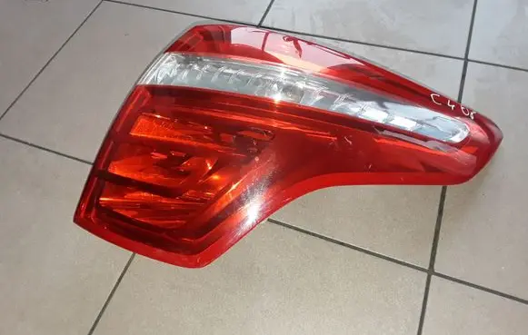 Citroen C4 I Picasso Rear/tail lights 9653547480