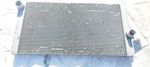 BMW 5 GT F07 Coolant radiator 1711850917701