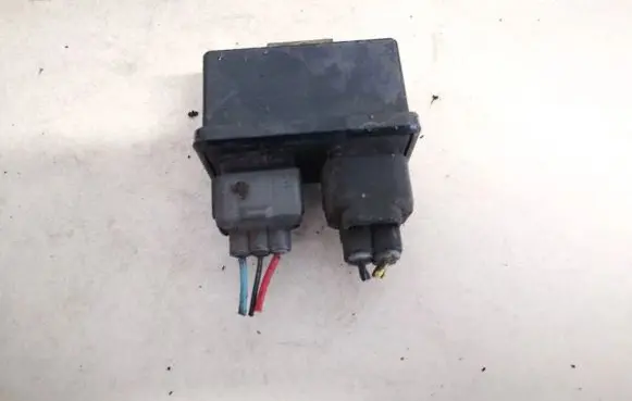 Subaru B9 Tribeca Window wiper relay 86121xa00a