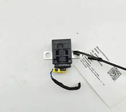 Audi Q7 4M Battery relay fuse 4N0915519