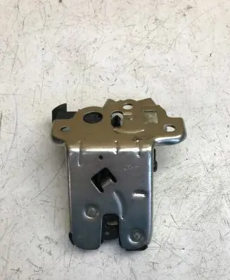 Audi A4 S4 B8 8K Tailgate/trunk/boot lock/catch/latch 8K9827505A