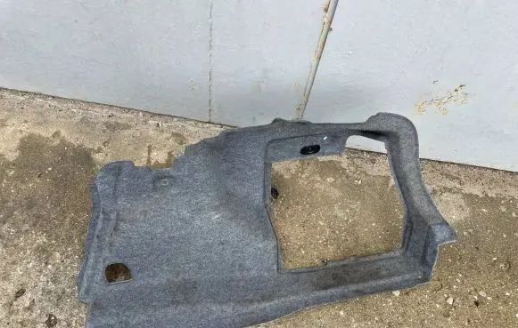 BMW 3 E90 E91 Trunk/boot lower side trim panel 7059228