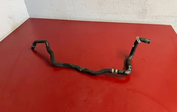 BMW X1 U11 Engine coolant pipe/hose 8832959 64218832959