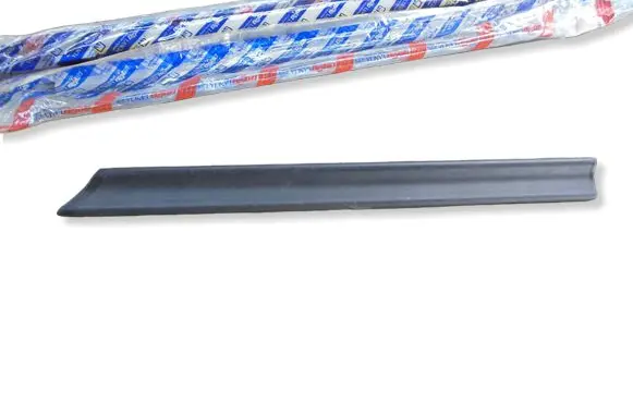 Fiat Uno Side skirt rear trim 181491780