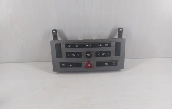 Peugeot 407 Climate control unit 96573322