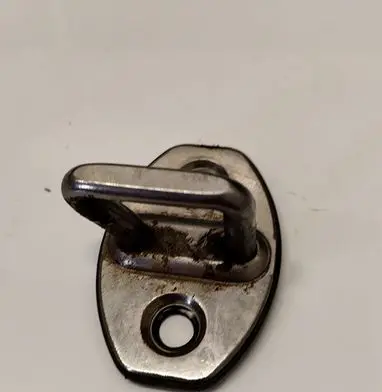 Volkswagen PASSAT B6 Front door lock loop/hook striker 3C0837033