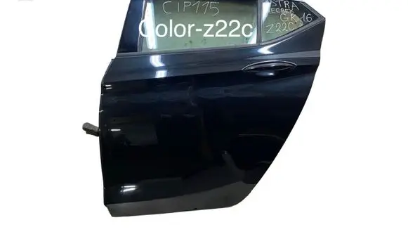 Opel Astra K Rear door