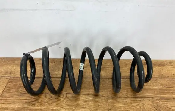 Cadillac Escalade IV Rear coil spring 23152539PINYA 23152539