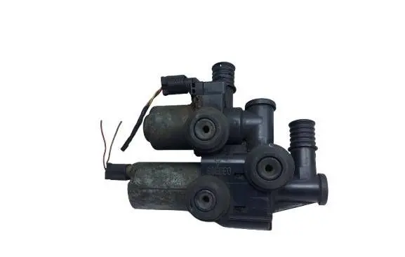BMW 3 E46 Coolant heater control valve 1147412149