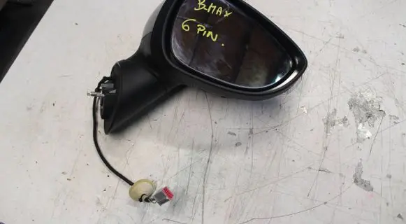 Ford B-MAX Front door electric wing mirror
