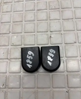 Subaru XV I Front wiper blade arm