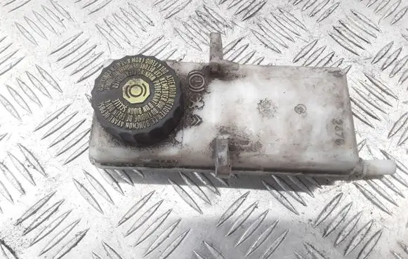 Peugeot 307 Brake fluid reservoir 0204224574