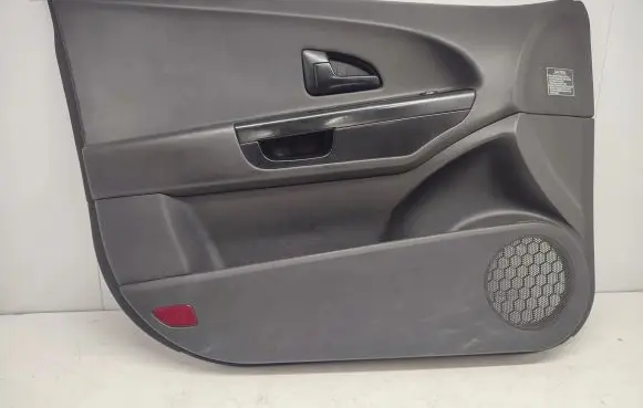 KIA Ceed Front door card panel trim 823101H000