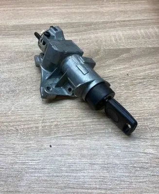 Audi A6 S6 C5 4B Ignition lock 1J0419959