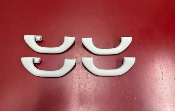 Volkswagen PASSAT B8 USA A set of handles for the ceiling