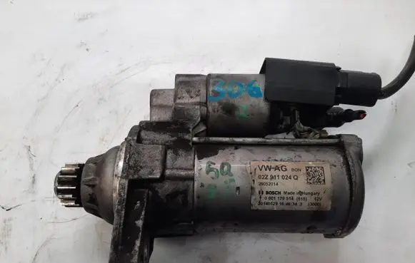 Volkswagen Golf VII Starter motor 02Z911024Q