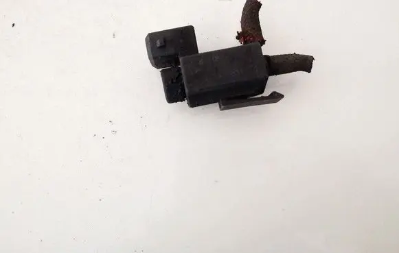BMW 5 F10 F11 Turbo solenoid valve 7810831 70231800
