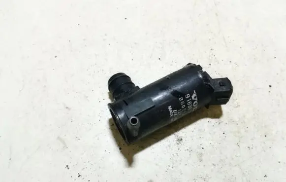 Volvo S80 Windscreen/windshield washer pump 9169611 060210-3950