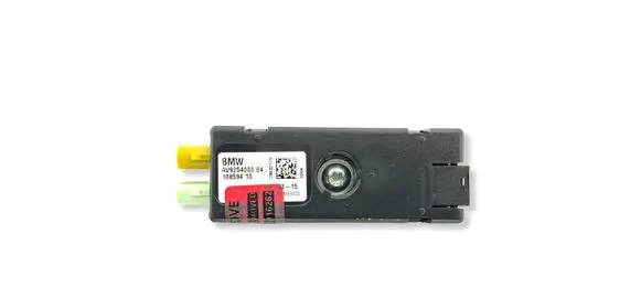 BMW i3 Aerial antenna amplifier 9254000 AV9254000 65209254000